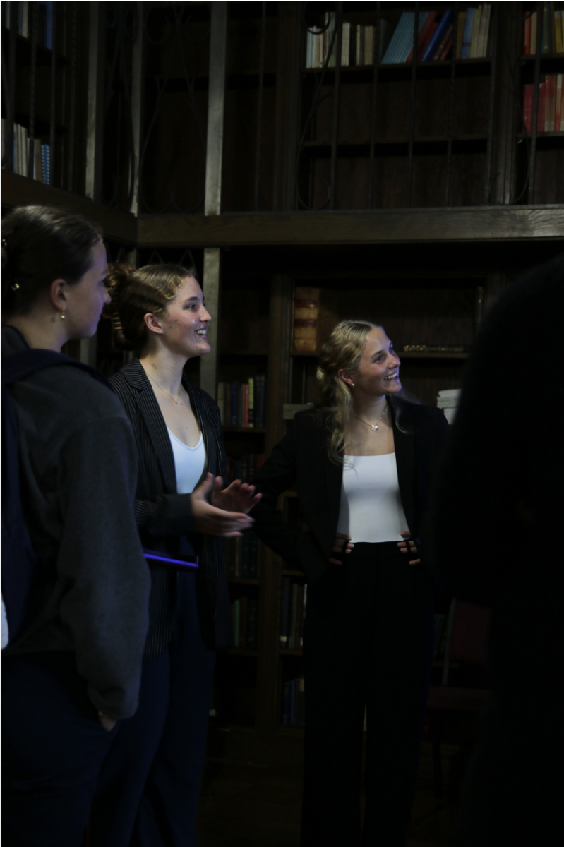 Kate Ragatz ‘25 and
Samatha Pyle ‘25
presenting in their
joint SHIS session,
“Pioneering Perspectives:
Piloting an Advanced
Placement United
States Women’s History
Course.”